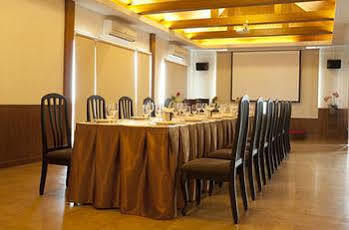 Hotel Suvarnabhumi 4*