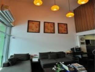Hostel The Urban Age