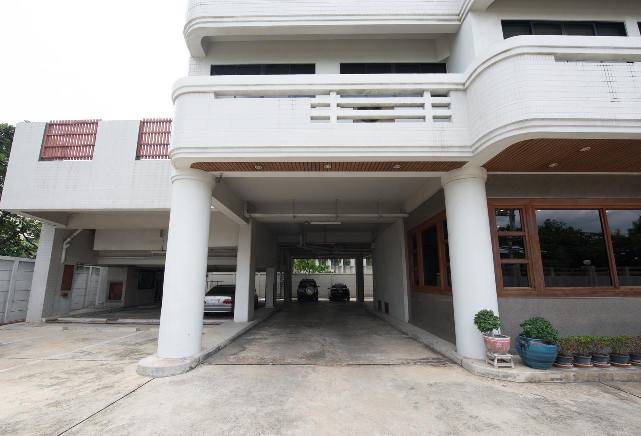 Baan Pratoom Aparthotel *