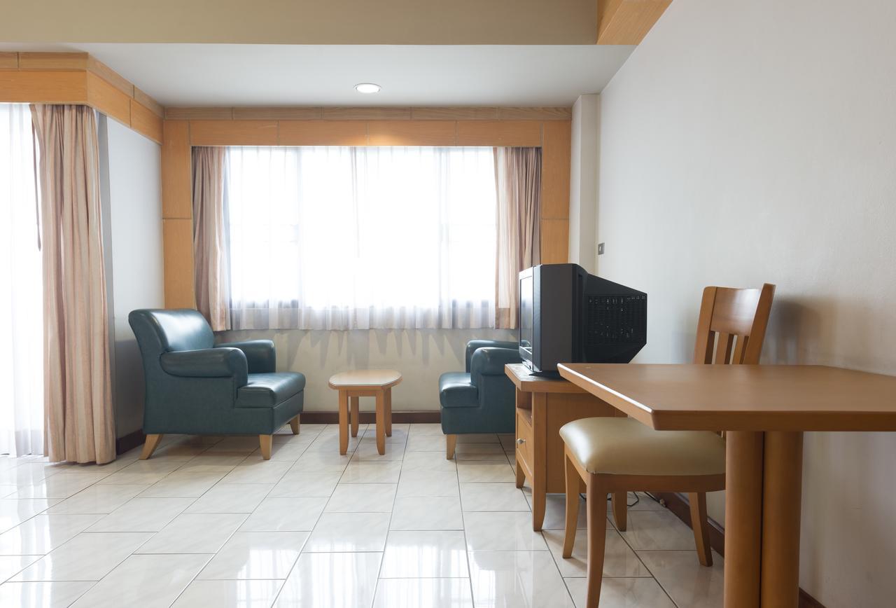 Aparthotel Baan Pratoom *