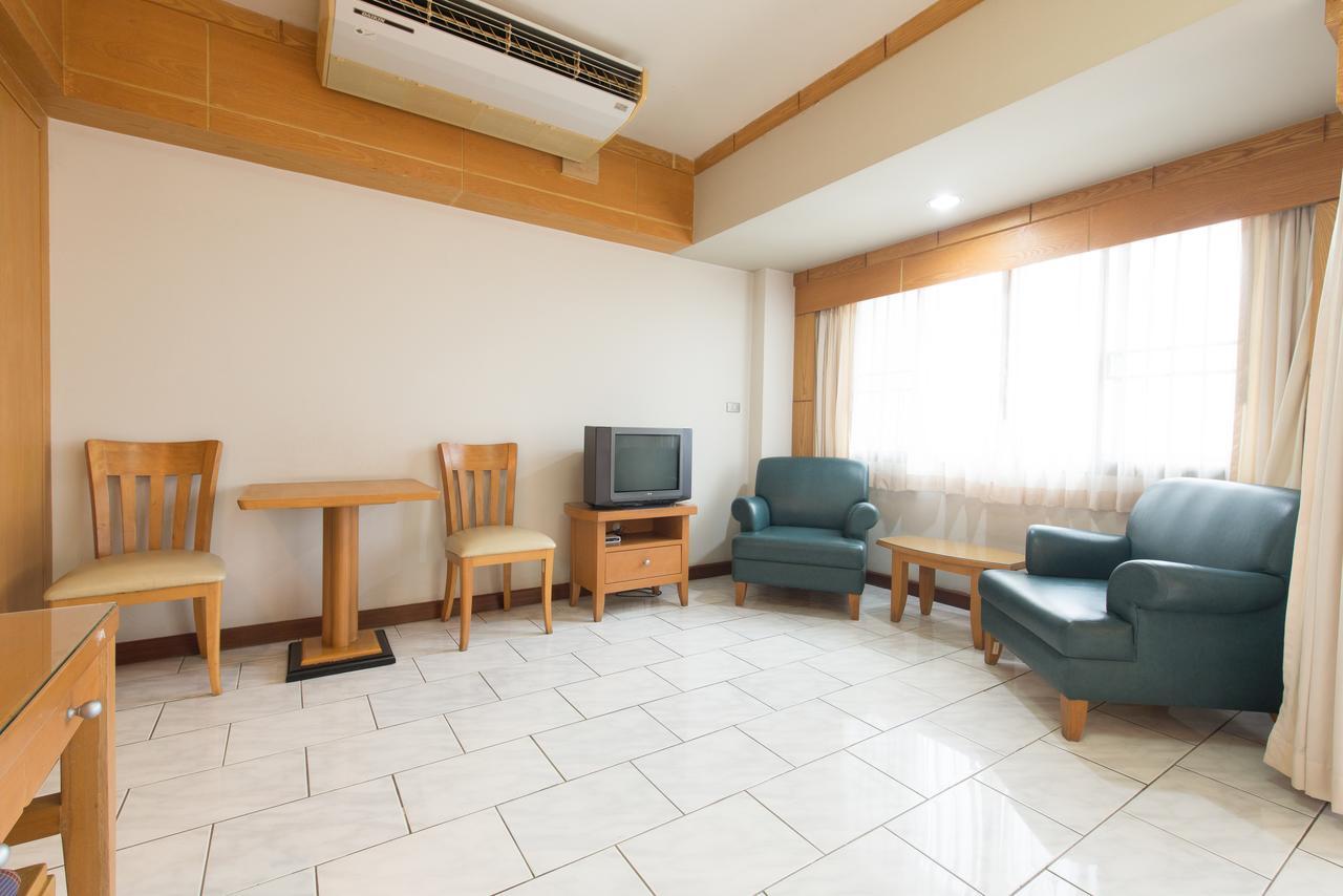 Aparthotel Baan Pratoom *