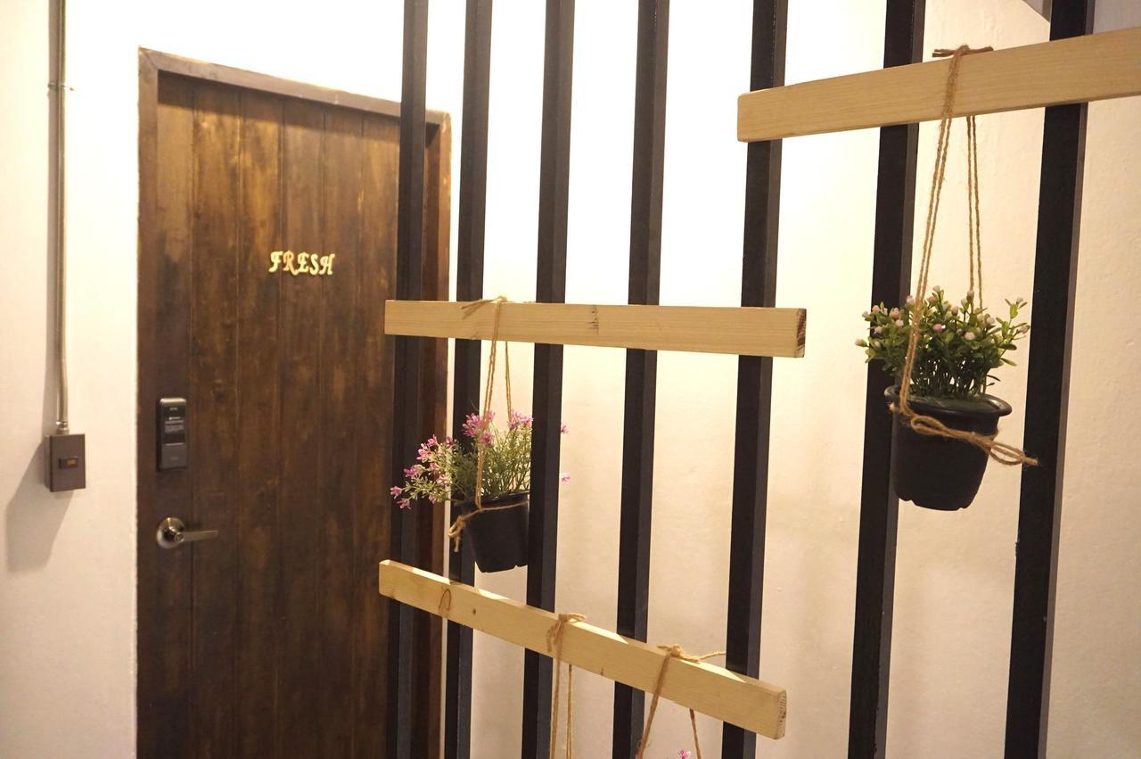 Asrama Feel Good Bangkok Hostel