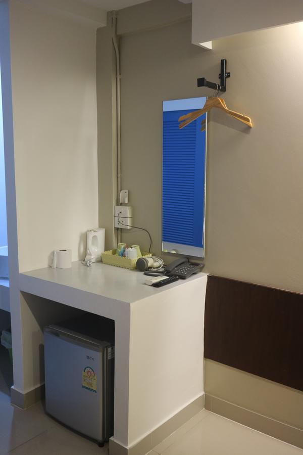 L42 Suvarnabhumi Airport Hotel 2*