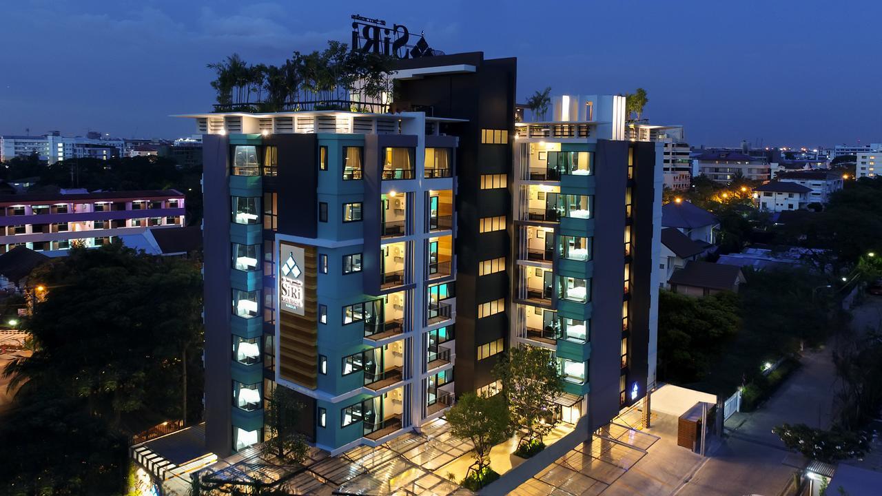 Siri Ratchada Hotel