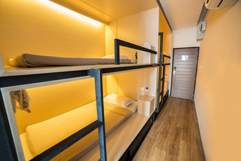 Asrama Cubic Bed Pratunam *