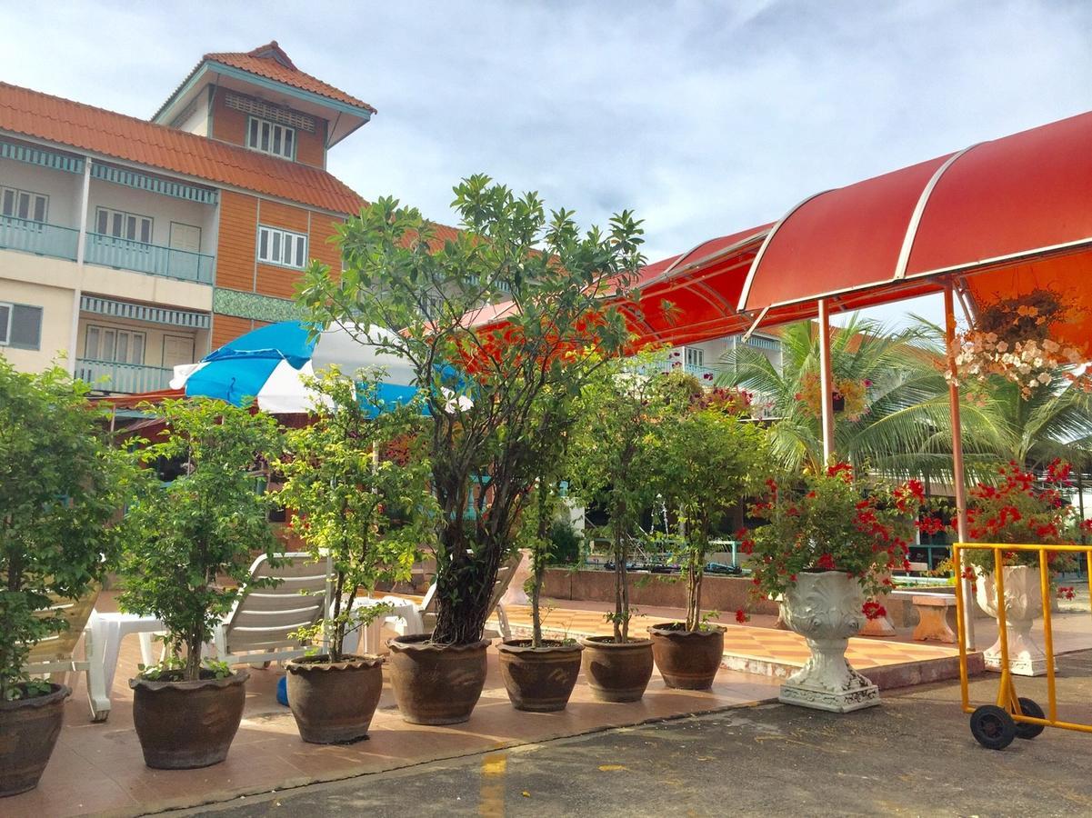 Inn Waterside
