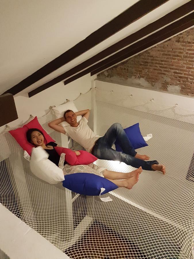 Liveitup By D Varee Asrama Bangkok