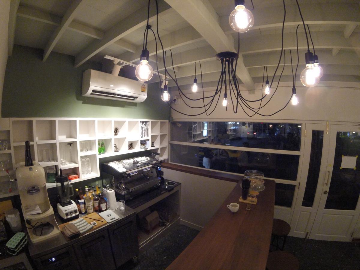 Weeping Willow Sukhumvit 26 * Bangkok