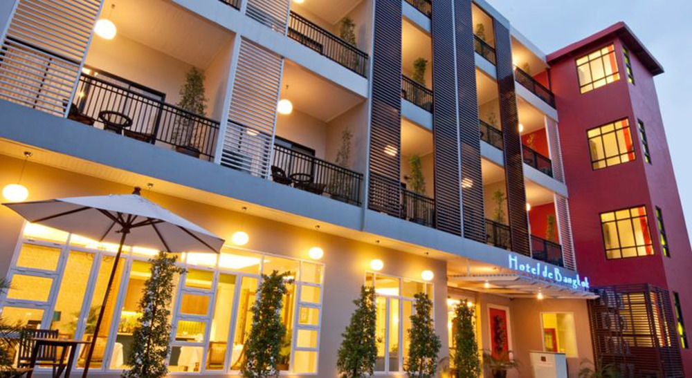 Hotel De 3*