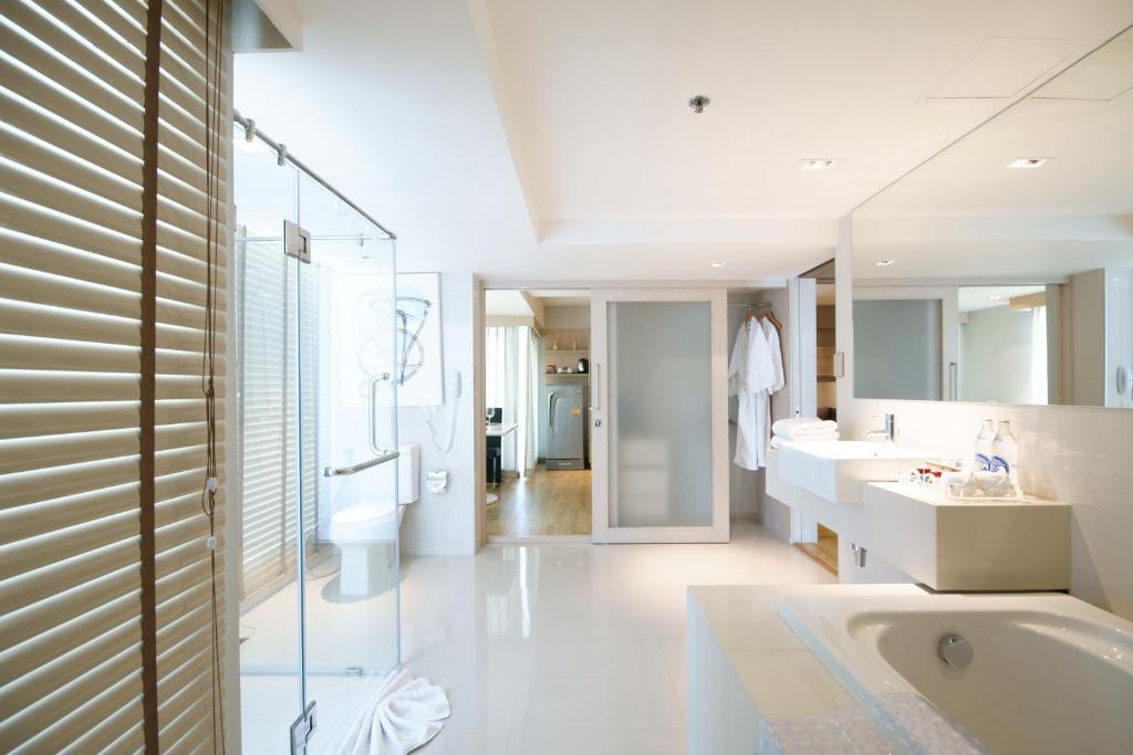 Hi Residence, Hotel