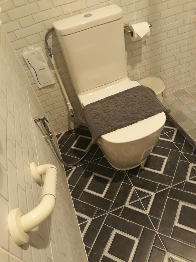 Inn The O-zone Airport 3*