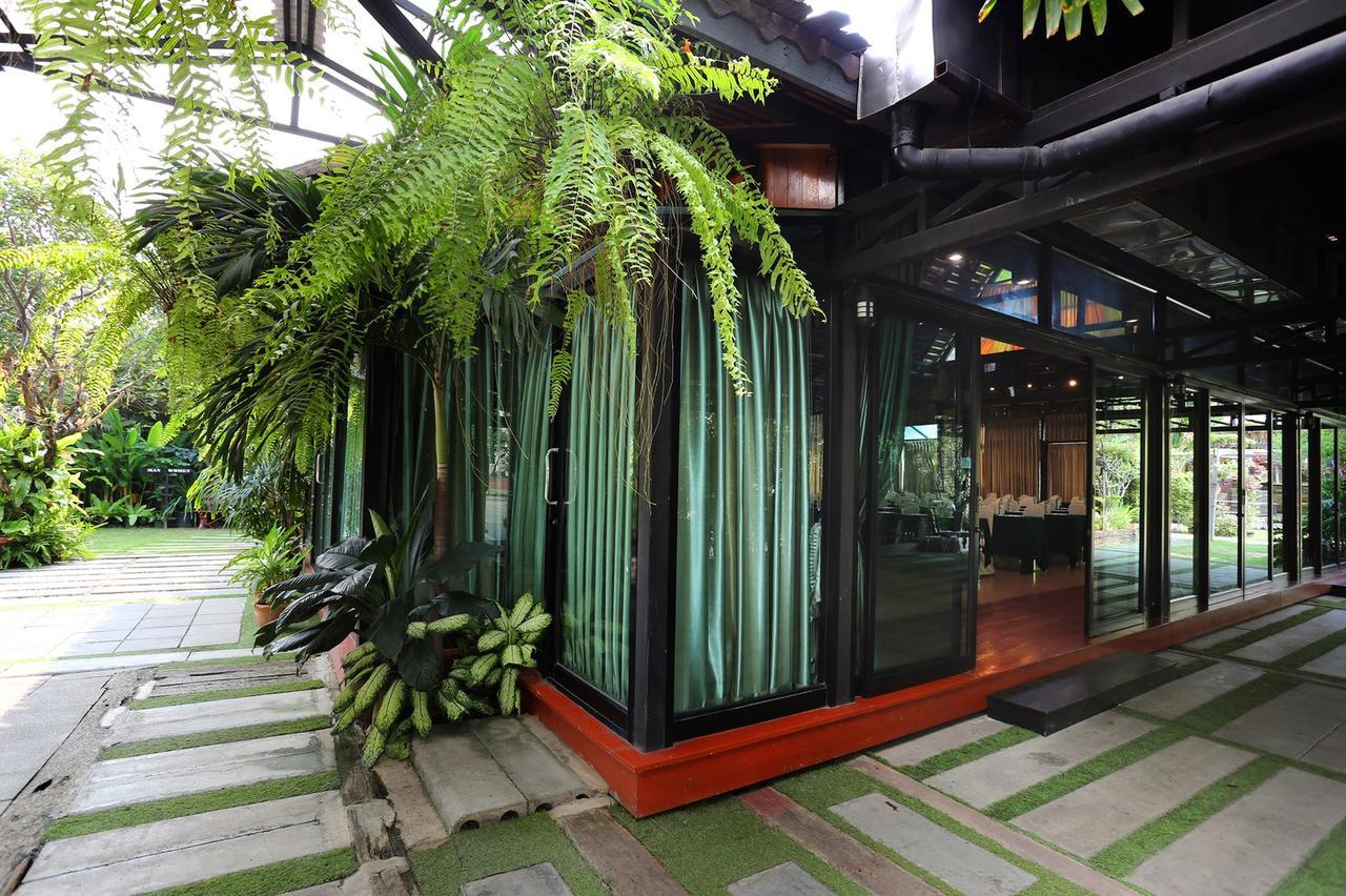 The Loft 3*