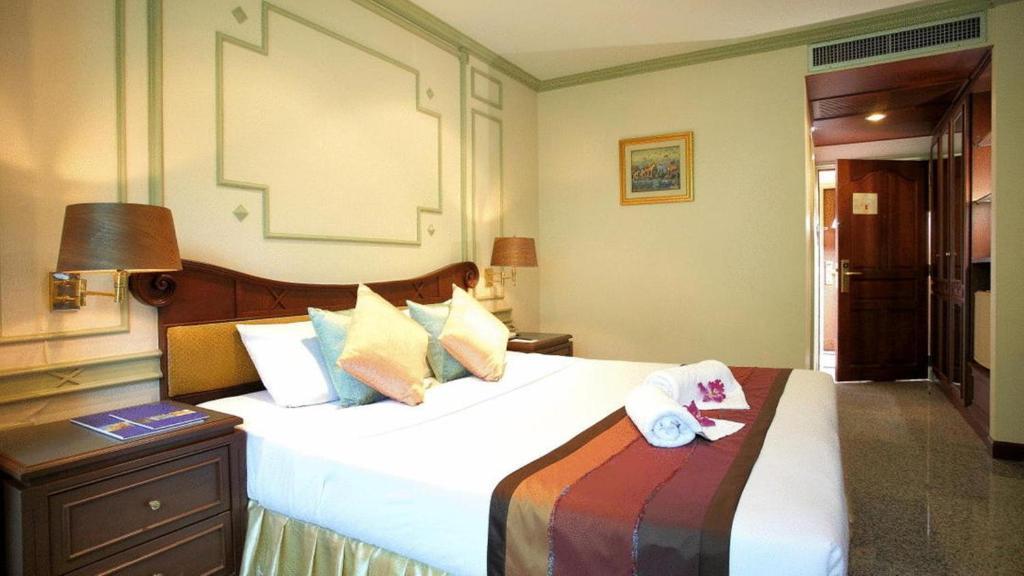 Majestic Hotel 3*