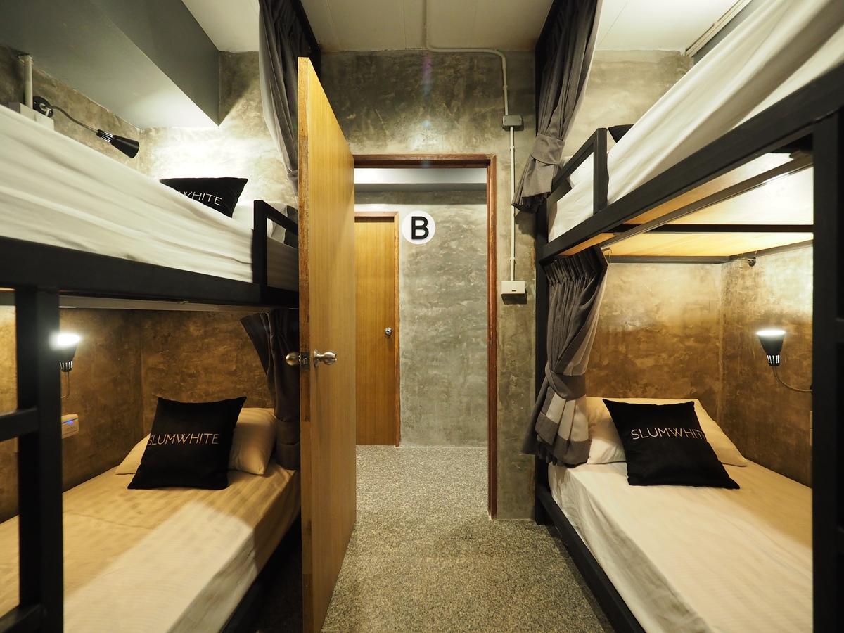 Slumwhite Hostel *