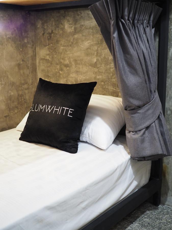 Slumwhite