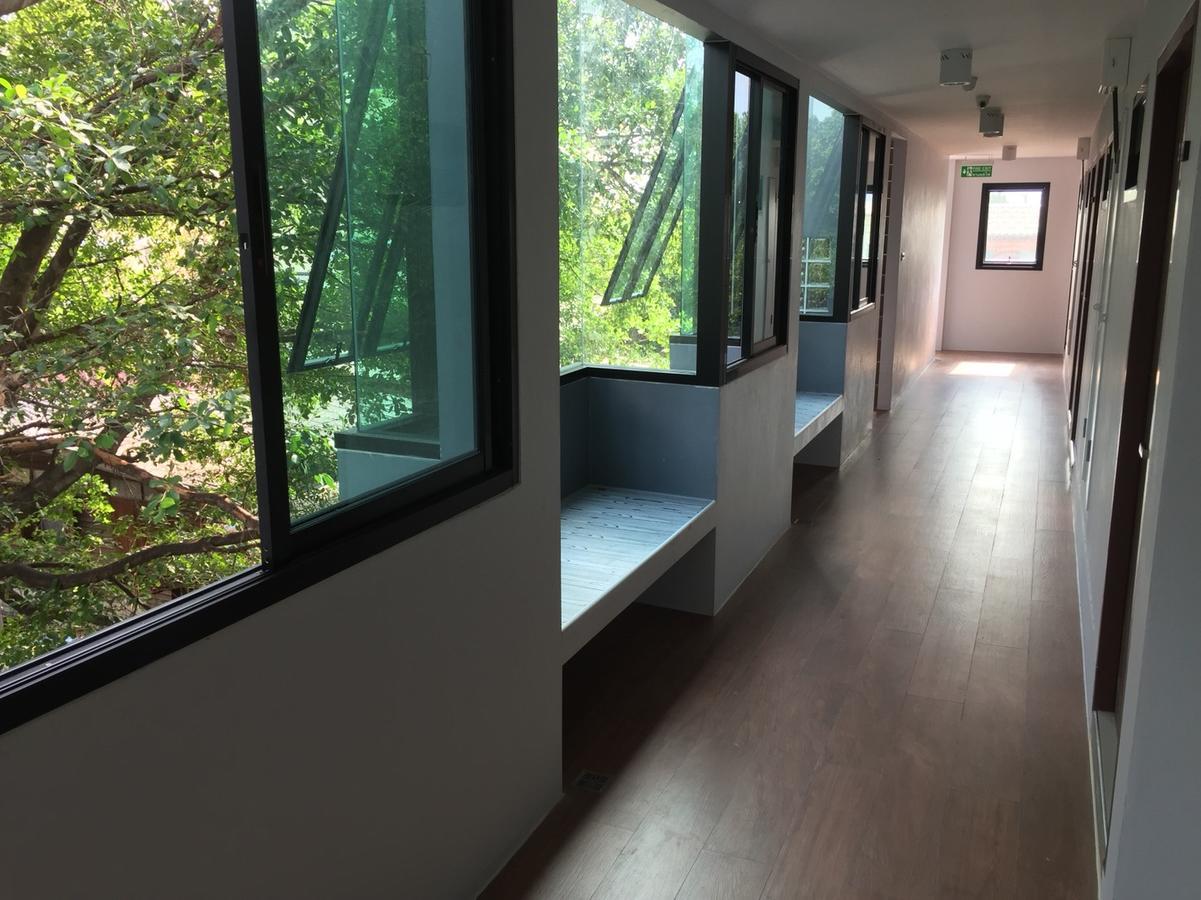 Hotel Red Door Samsen Hotel,