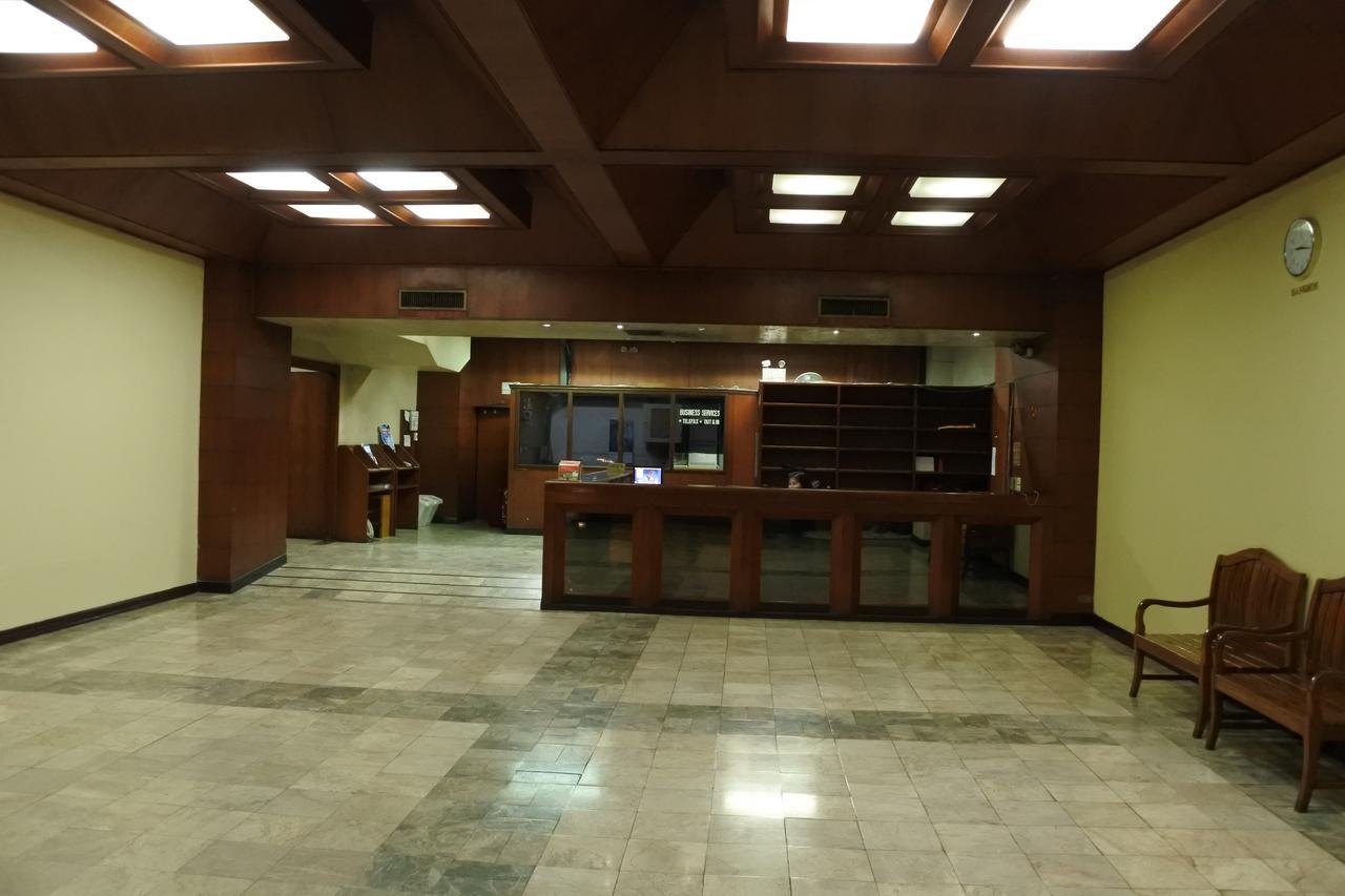 The Executive House 3*