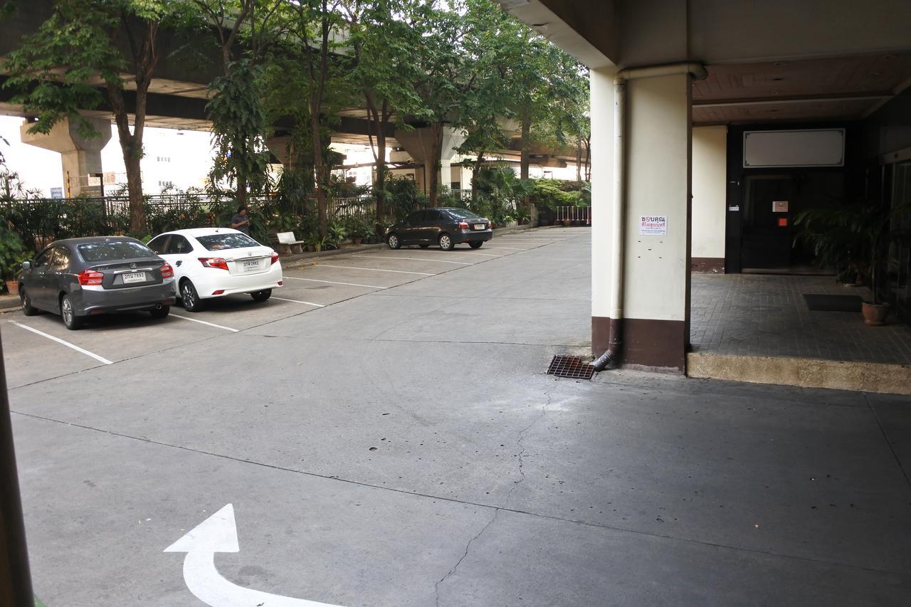 The Executive House 3* Bangkok