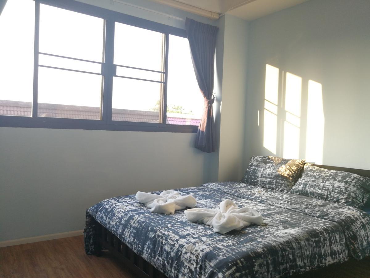 Wj Hostel *