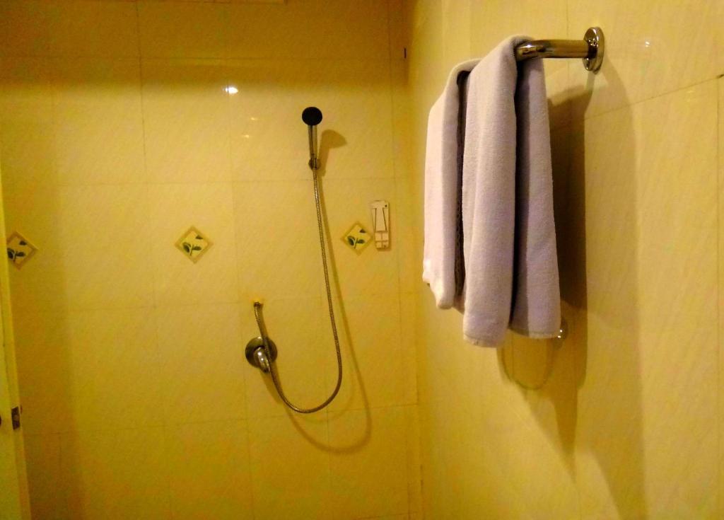 Sam's 2* Bangkok