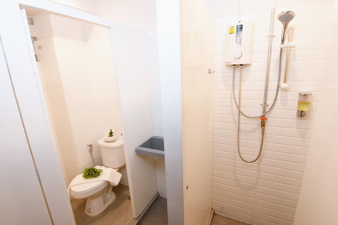Yellow Mango Hostel