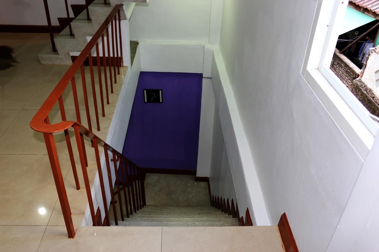 Base Hostel *