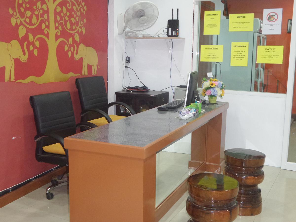 Base Hostel *