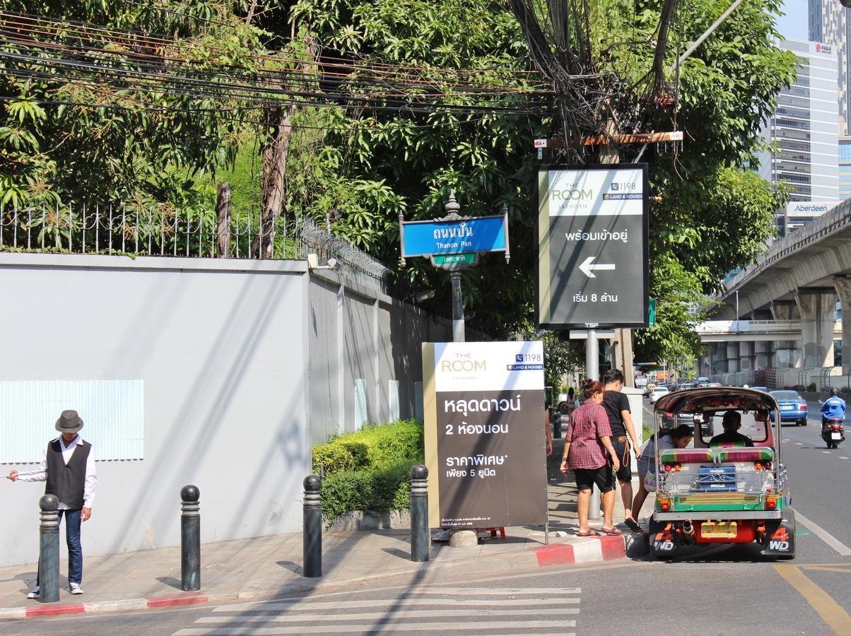 Base * Bangkok
