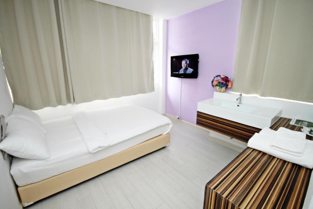 Nantra Ekkamai Hotel Bangkok