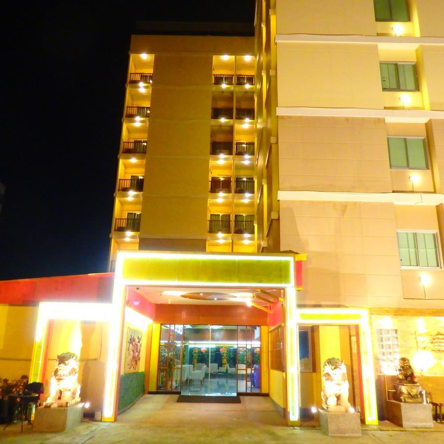 Pohseen Grand Palace Hotel