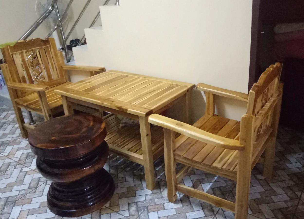 Thai Love Cafe & Hostel *