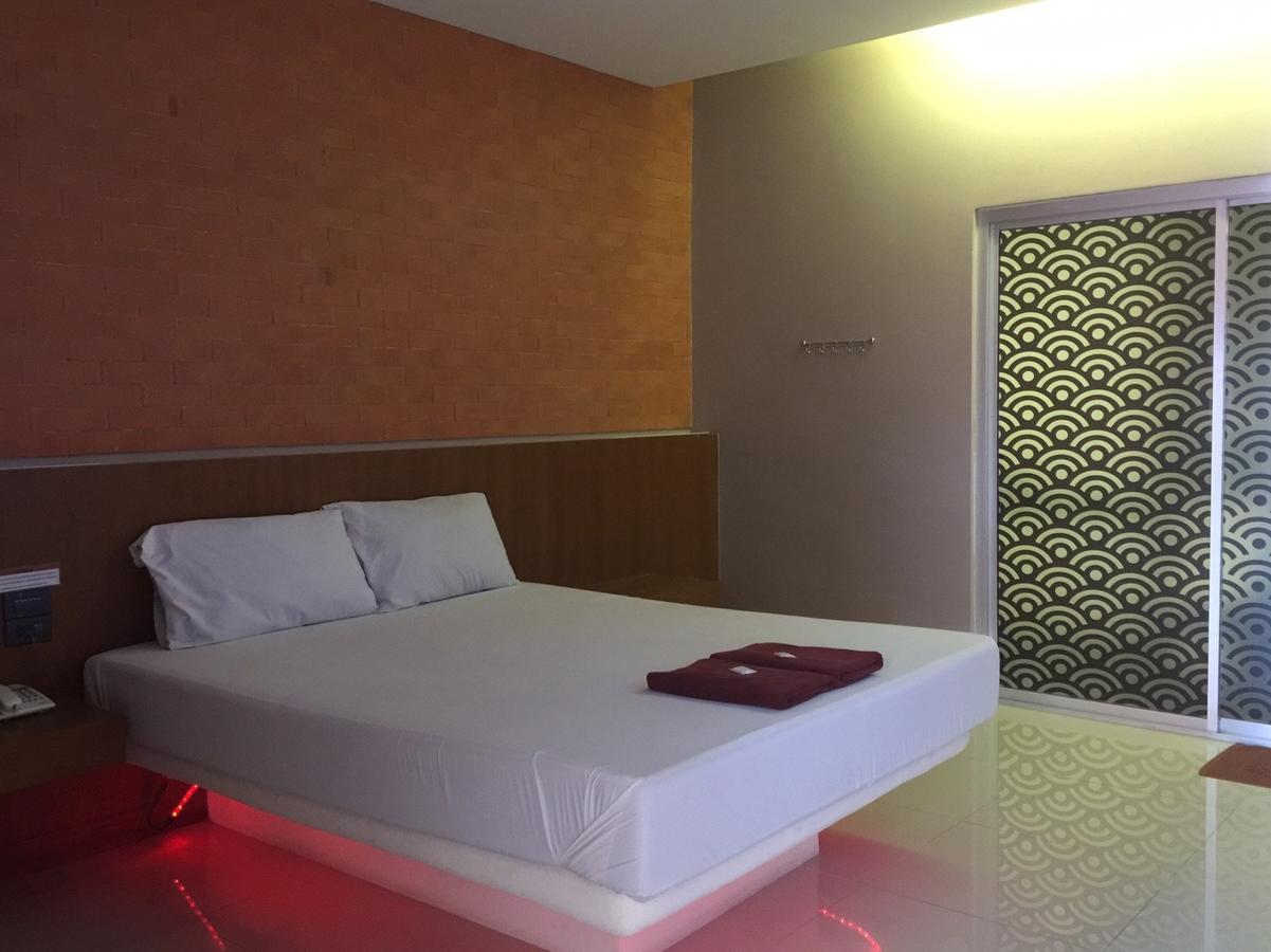 Visa Hotel