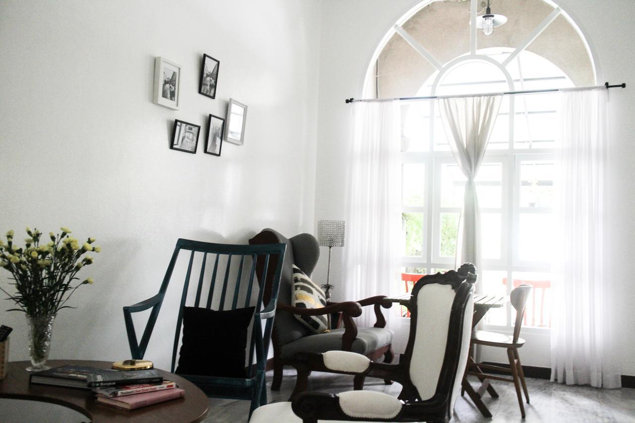 Aster 9 House Bed & Breakfast *
