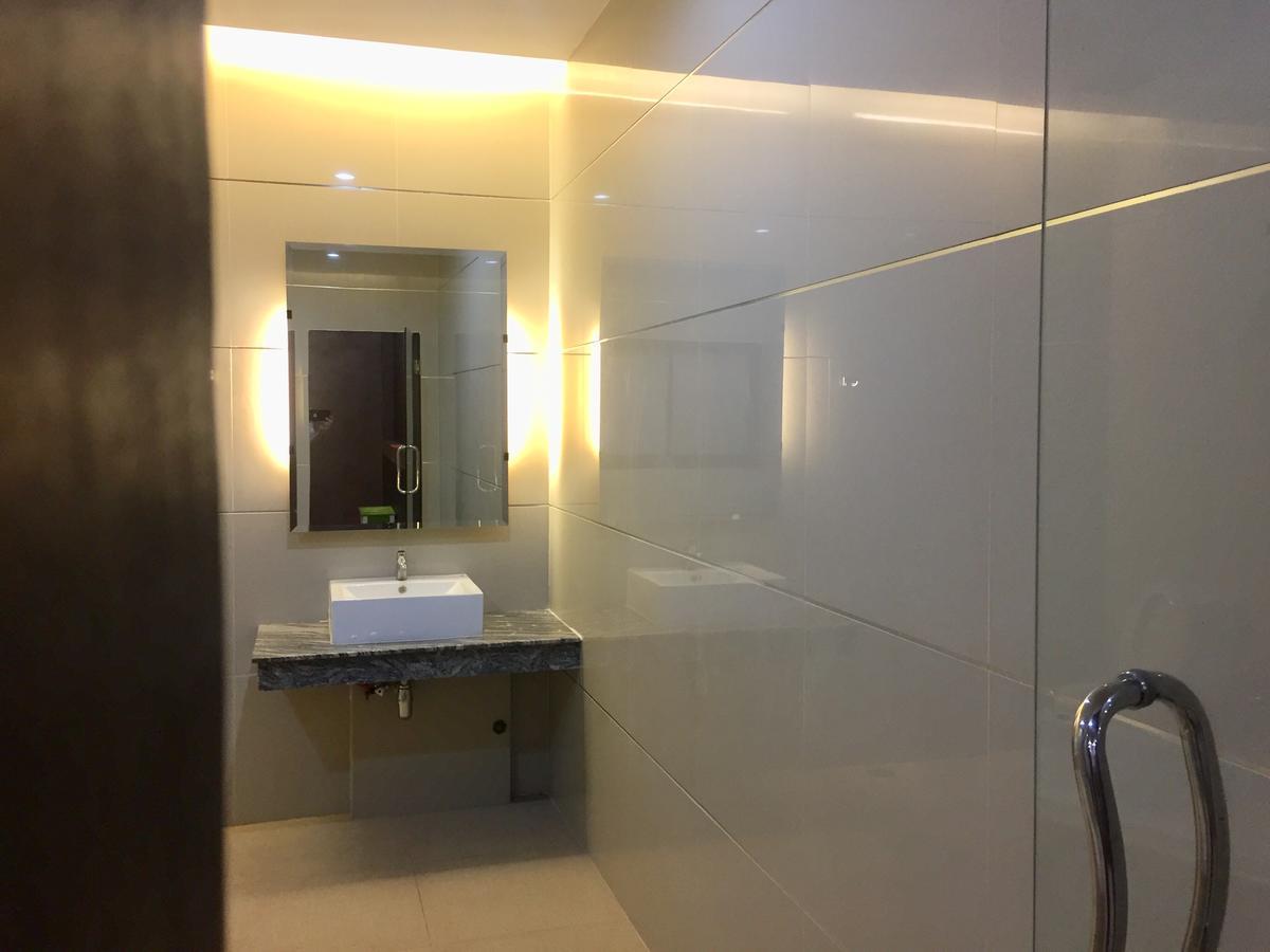 Visa Hotel 3*