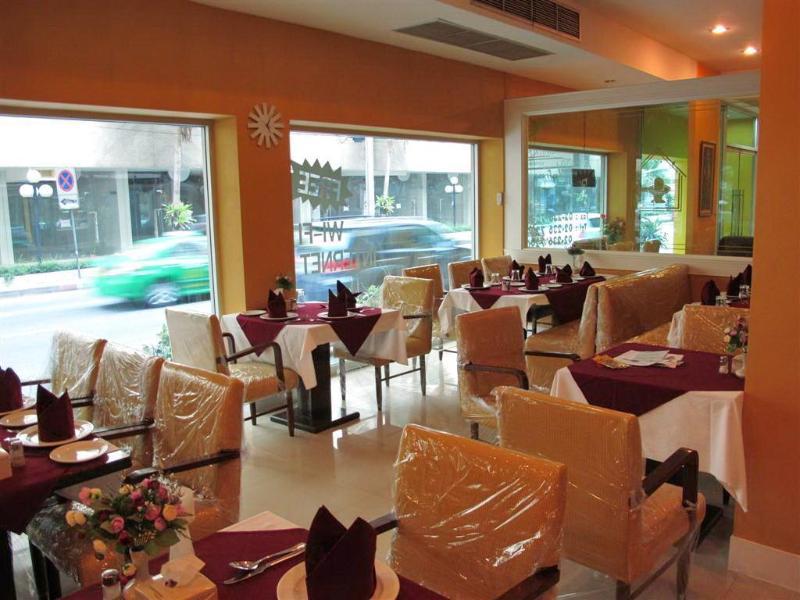 Le Platinum Residency 2*