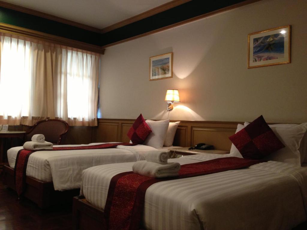 Hotel Suda Palace 3*