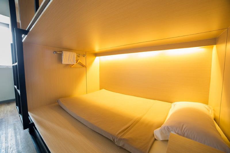 Asrama Cubic Bed Pratunam *