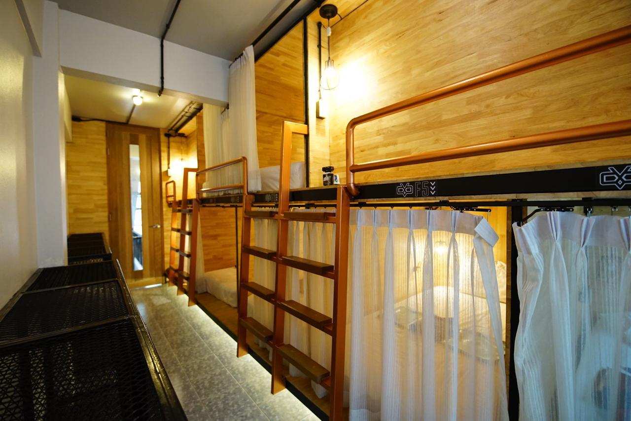Sleep Owl Hostel *