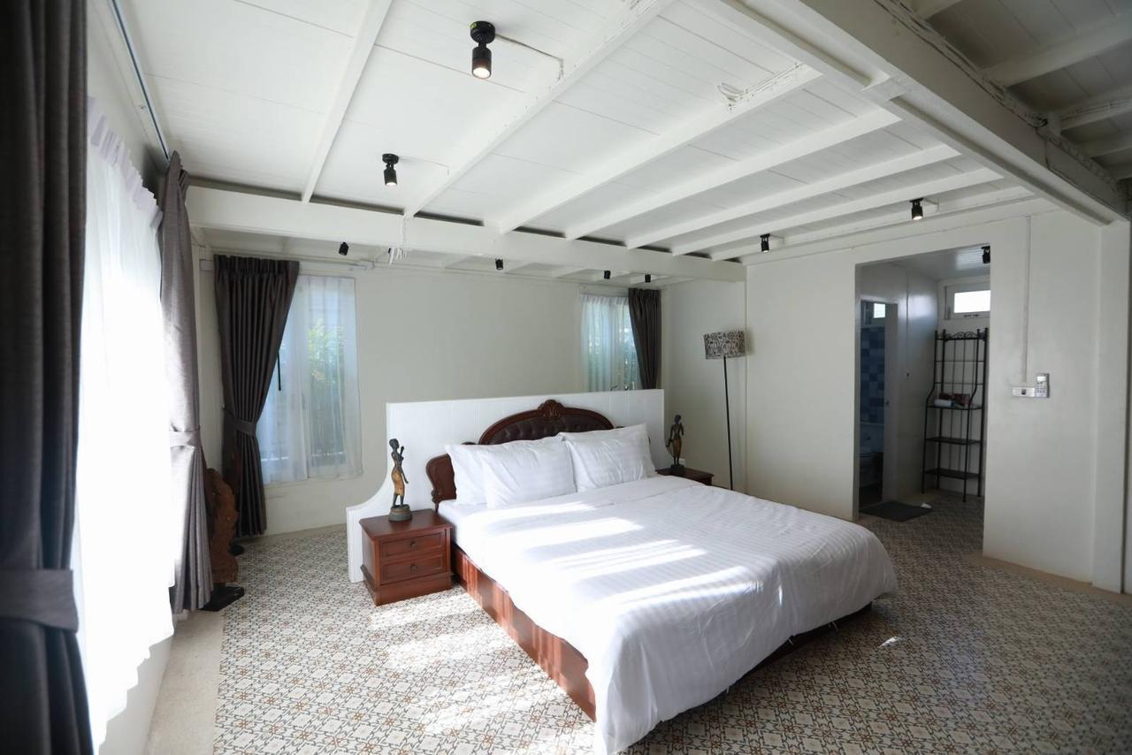 A Sleep Charoenkrung63 *