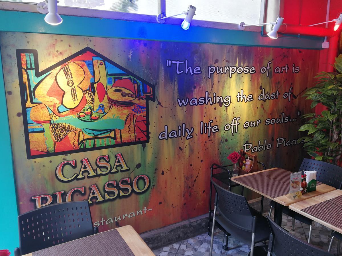 Hotel Casa Picasso Near Chabad House Bangkok