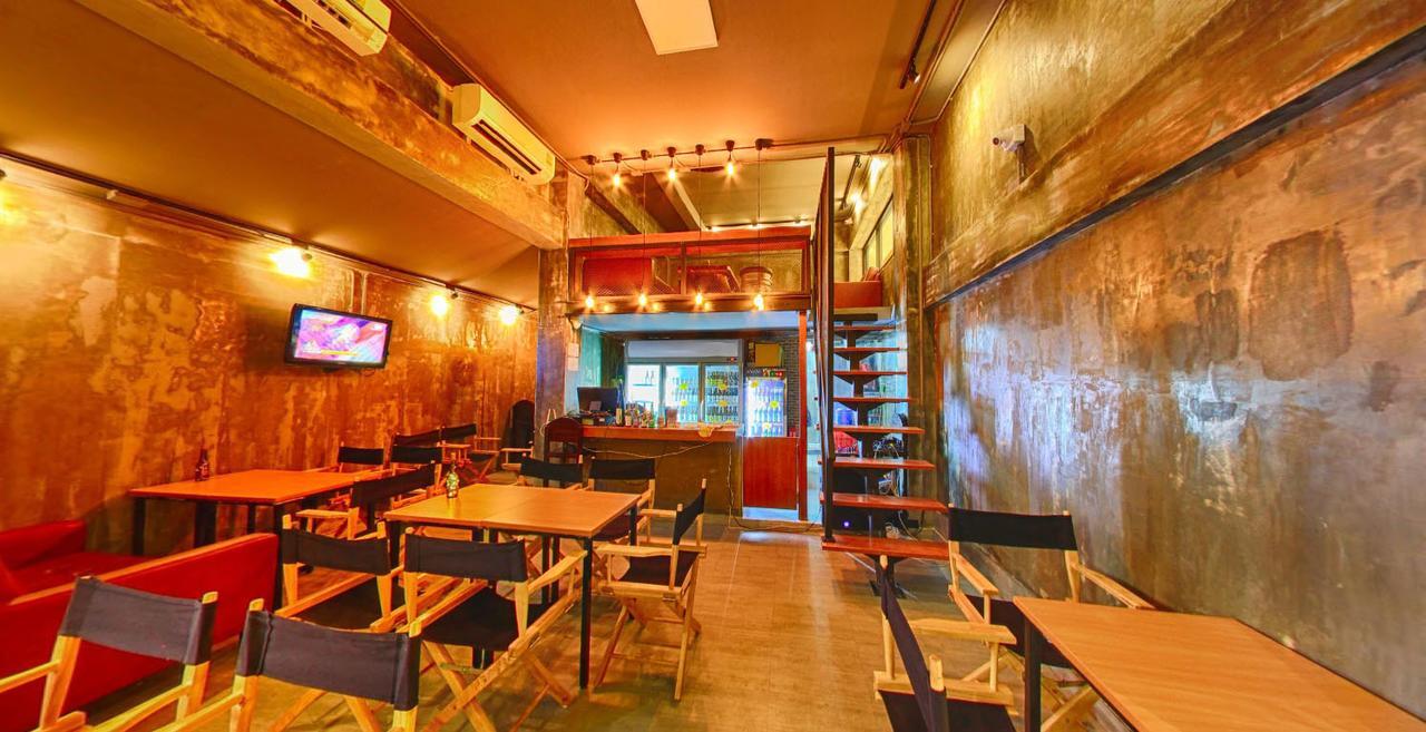 Express Hostel *