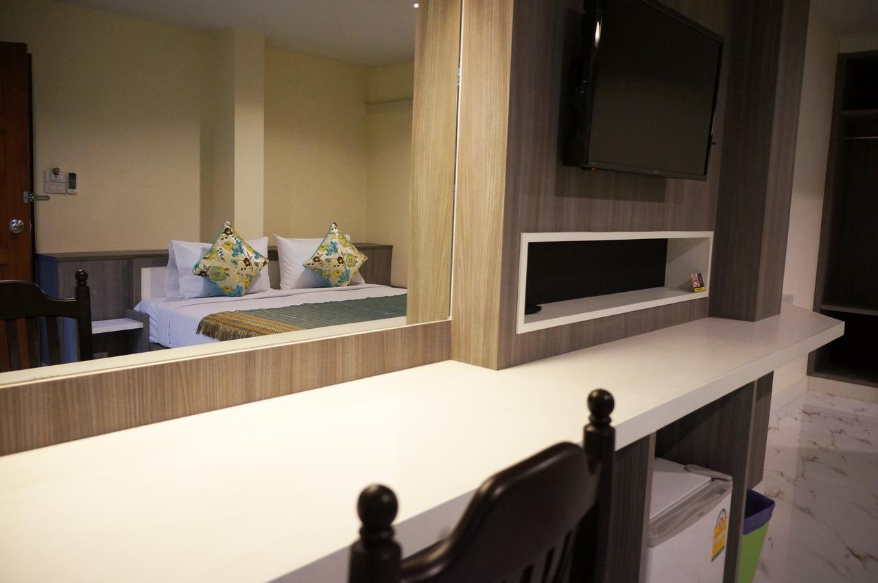 Samsen Sam Place Homestay