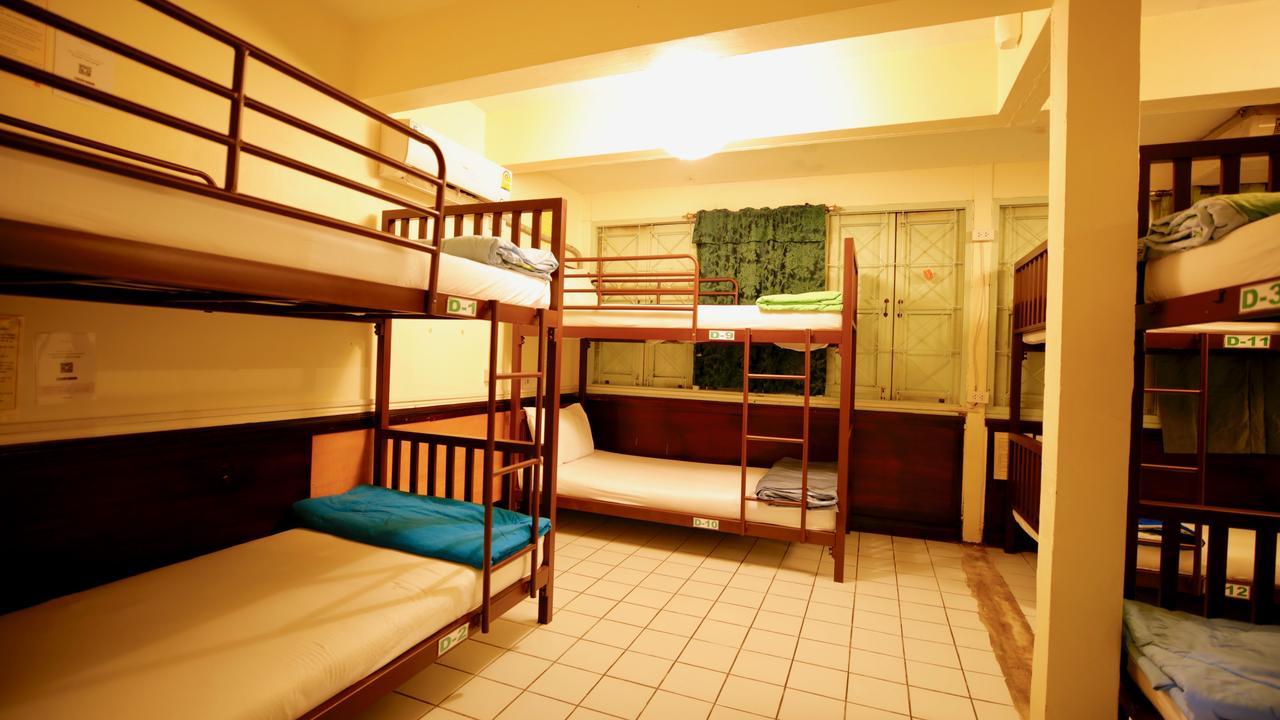 Khaosan House 2*