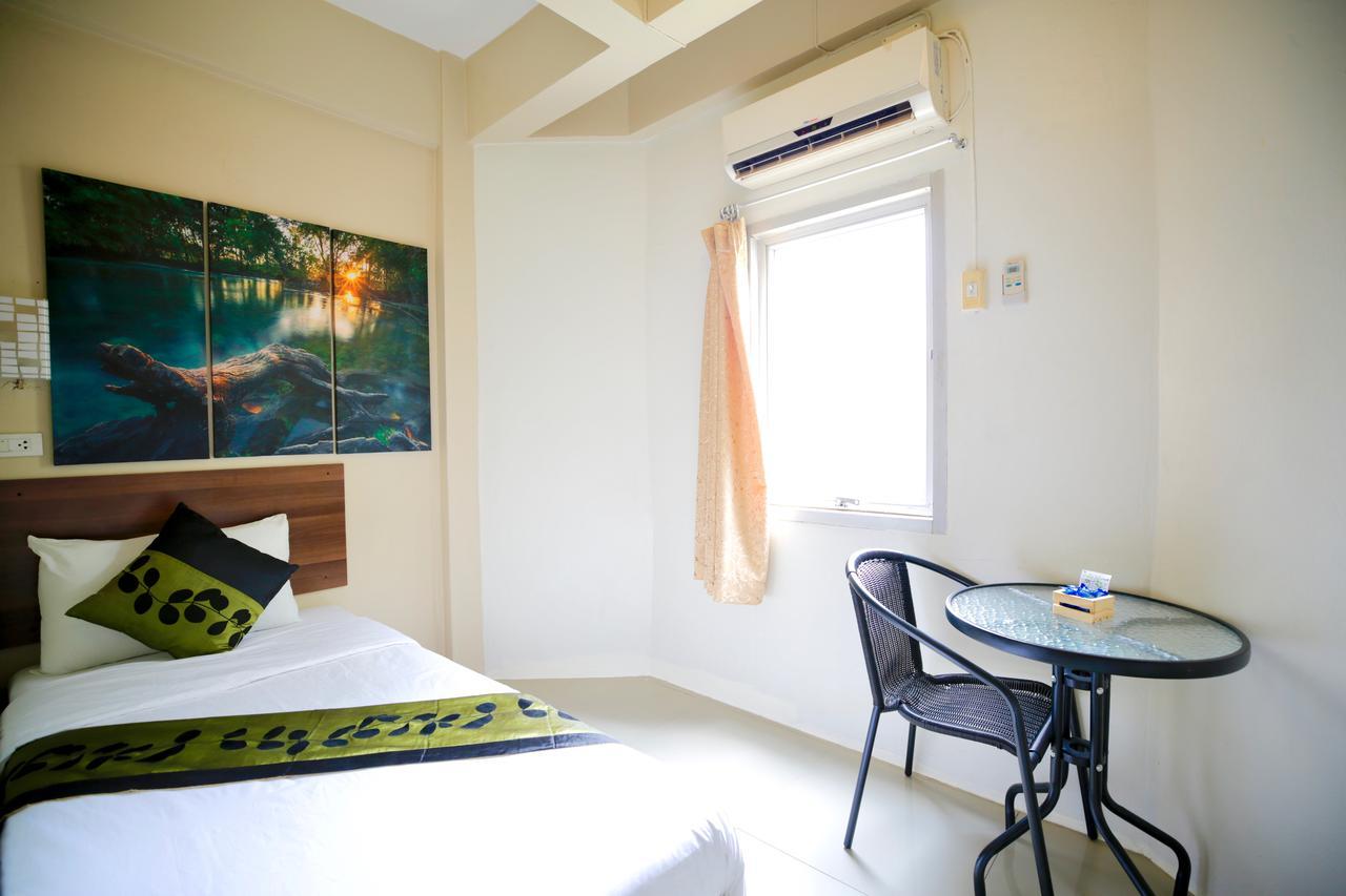 Khaosan House