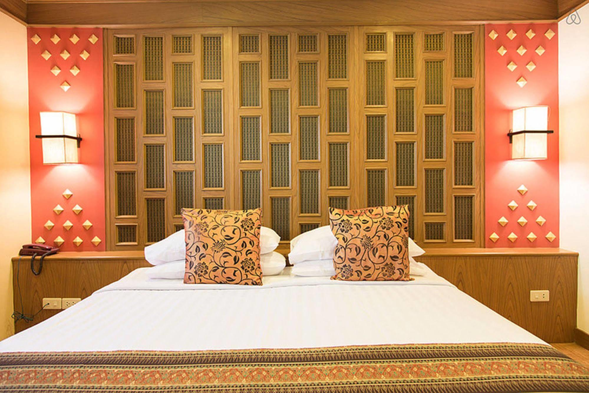 Golden House 3* Bangkok
