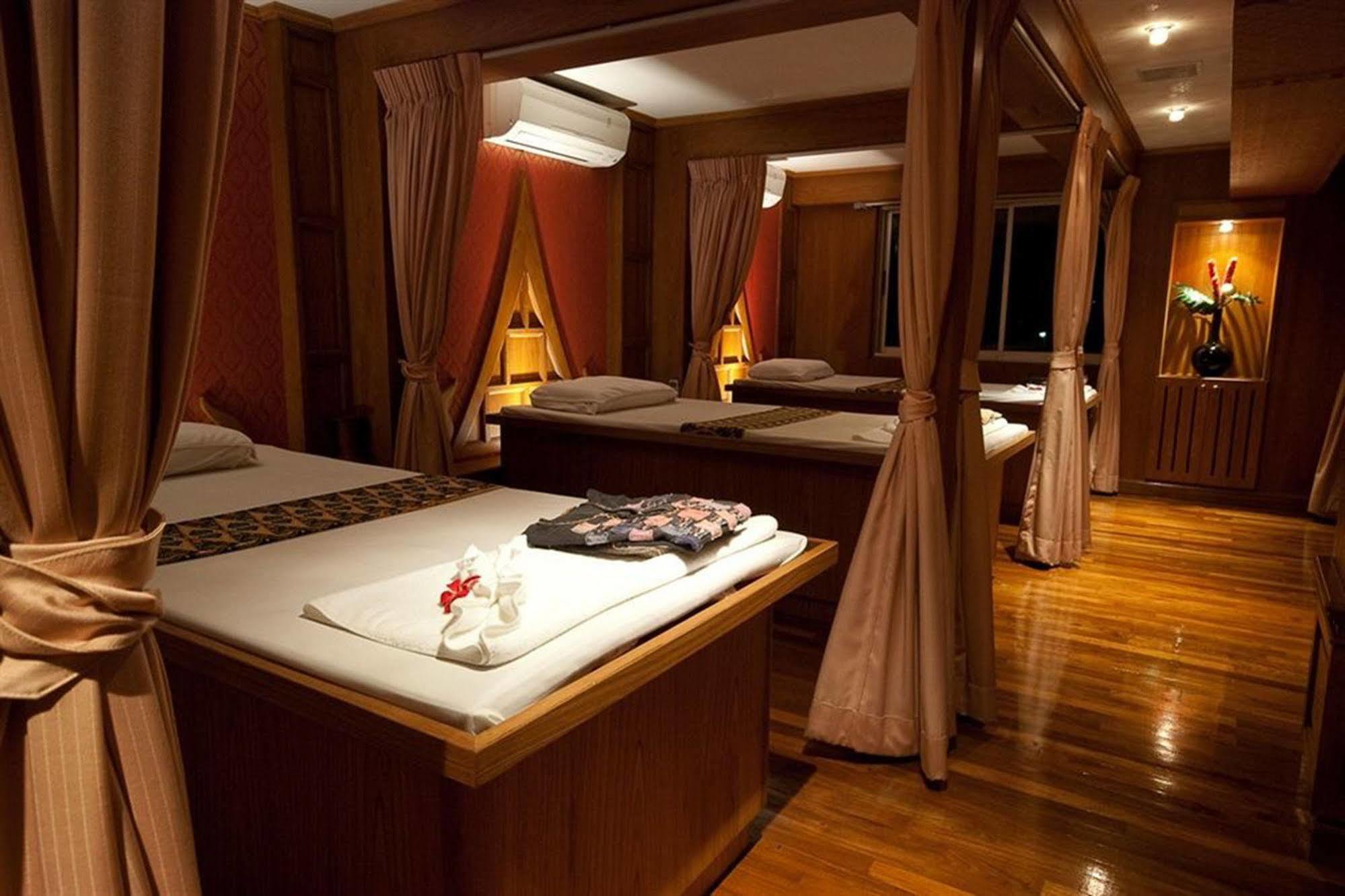 Golden House 3* Bangkok