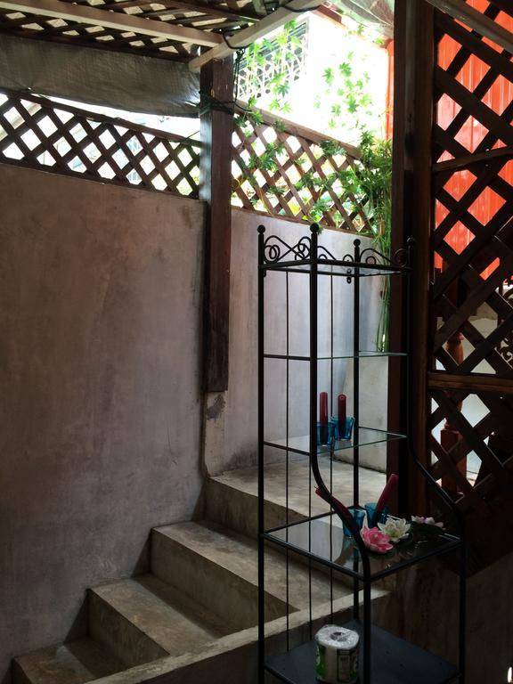 Bed & Breakfast Kansiree Boutique House