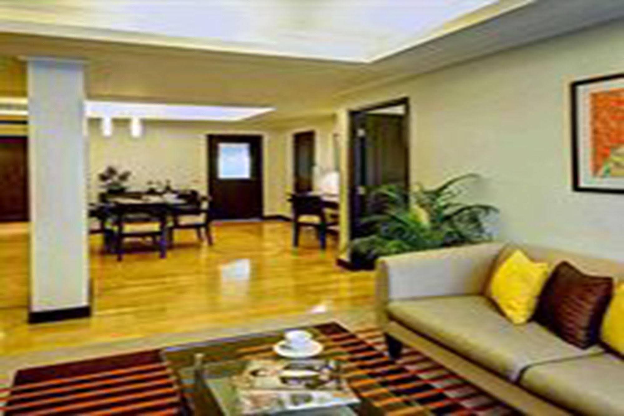 Hotel Radisson Chateau De Bangkok
