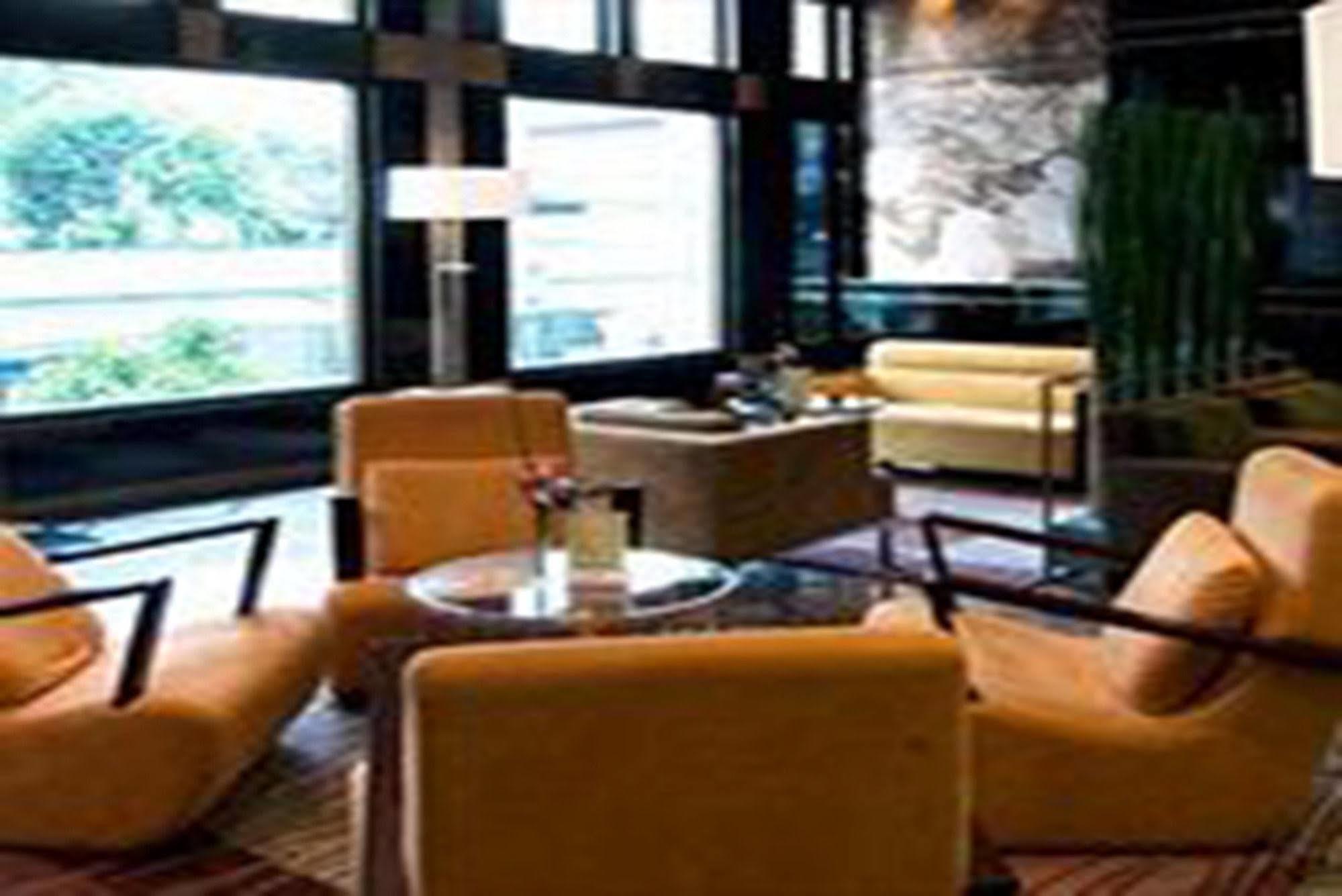 Radisson Chateau De 4* Bangkok