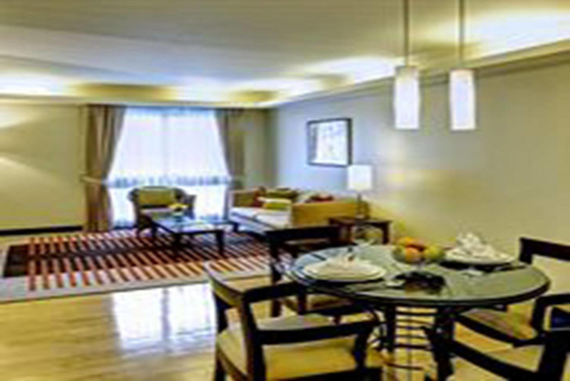 Radisson Chateau De